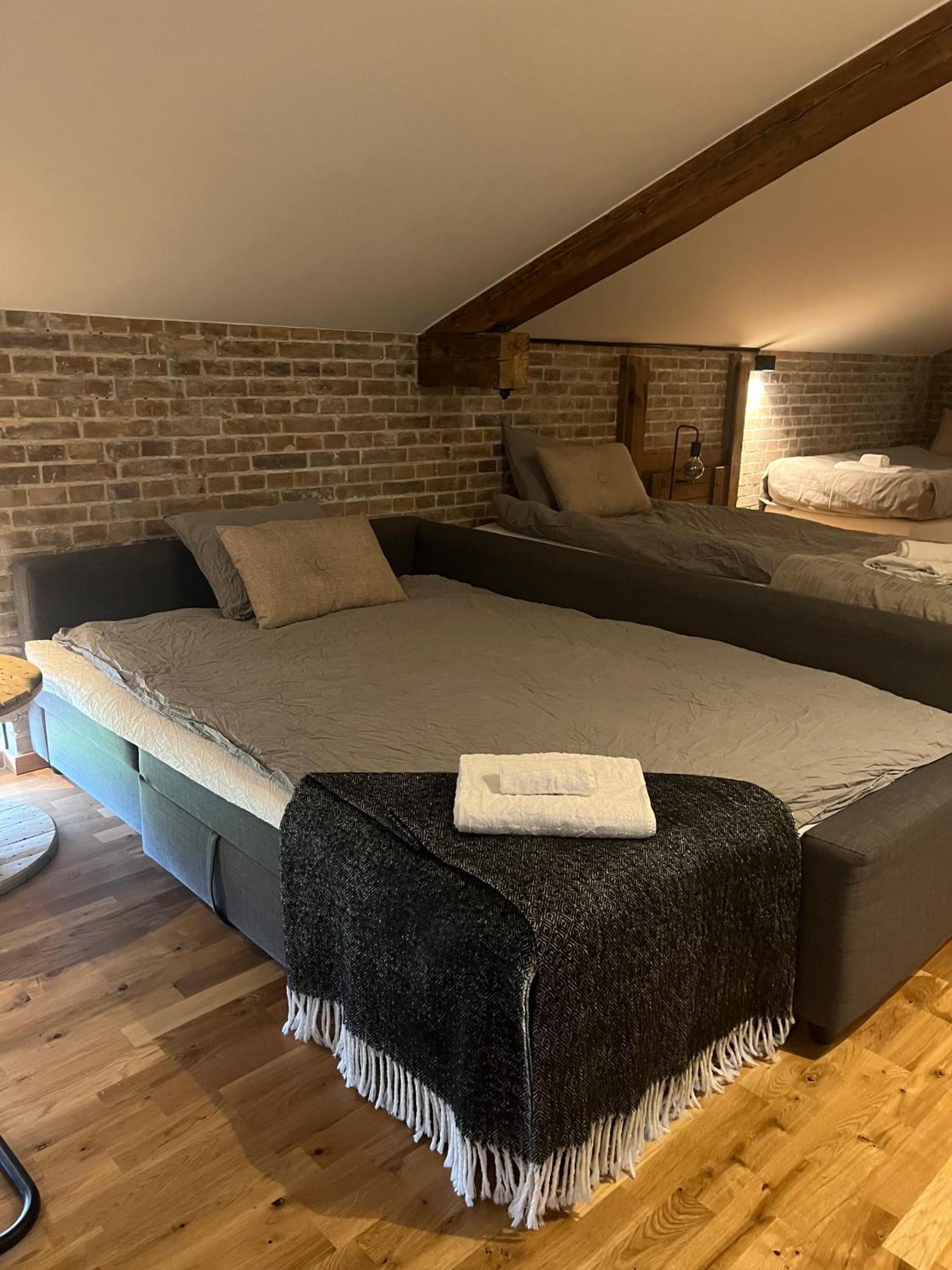 Ekeby  Spirit Bed & Breakfast מראה חיצוני תמונה